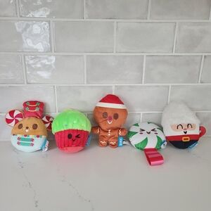 Holiday Plush Bark Box Dog Toy Set